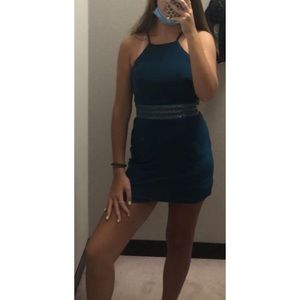blue dress
